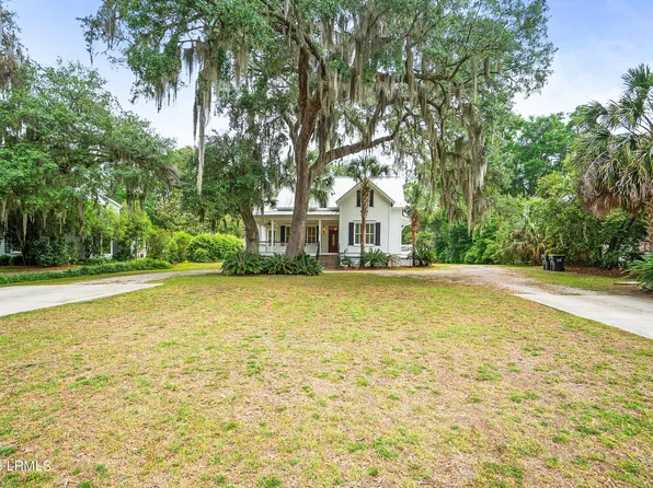 110 Fort Marion Rd, Beaufort, SC 29902