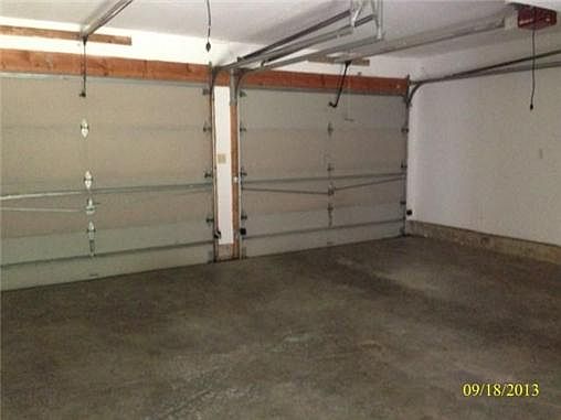 3rd image of 1224 SW Southgate Dr