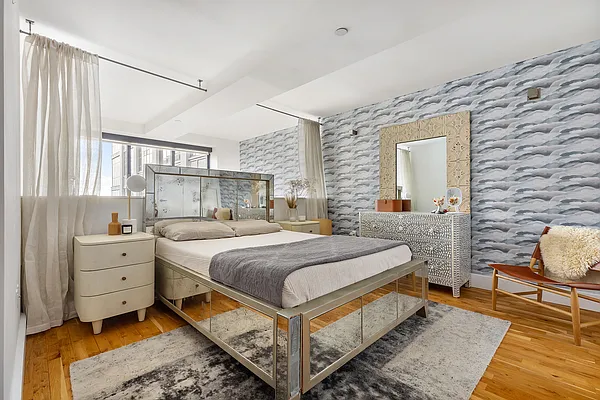 Sold by Compass | media 5