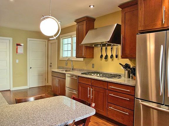 NEW Kitchen
