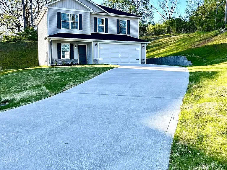 5547 Berkley Landing Ln — Photo 2