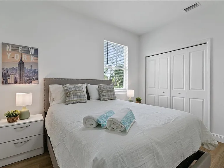 4306 Joseph St — Photo 9