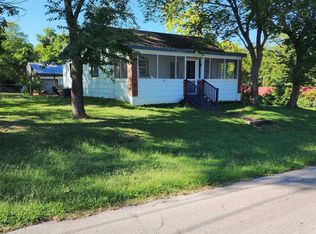 416 W Gravel St, Clinton, MO 64735