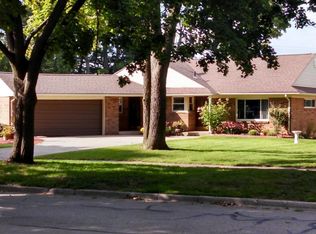 1928 W Kalamazoo St, Lansing, MI