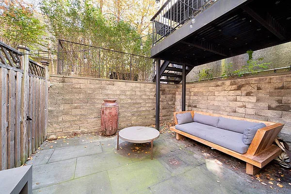 Rented by Engel and Völkers Brownstone Brooklyn | media 8