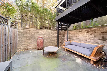 Rented by Engel and Völkers Brownstone Brooklyn