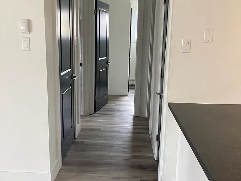 190 Oakdene Ave #110 — Photo 6