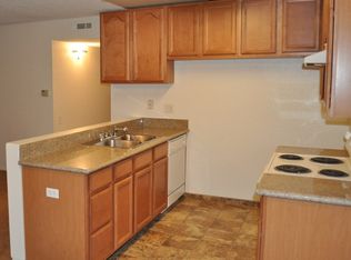 21941 Rimhurst Dr #110, Lake Forest, CA 92630