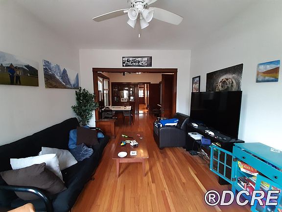2nd image of 3020 N Clifton Ave #1