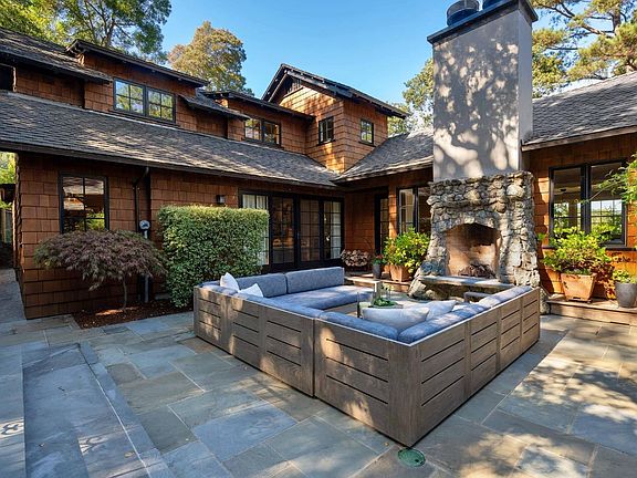 2nd image of 659 Chapman Drive