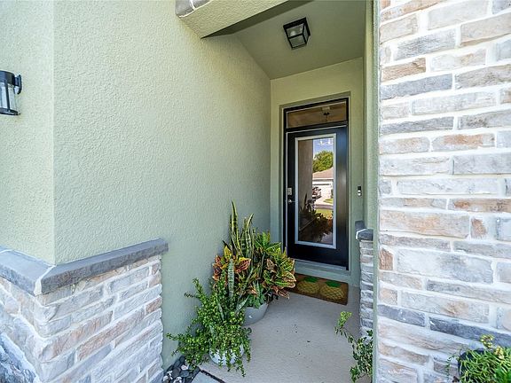 4th image of 12438 Eastpointe Dr