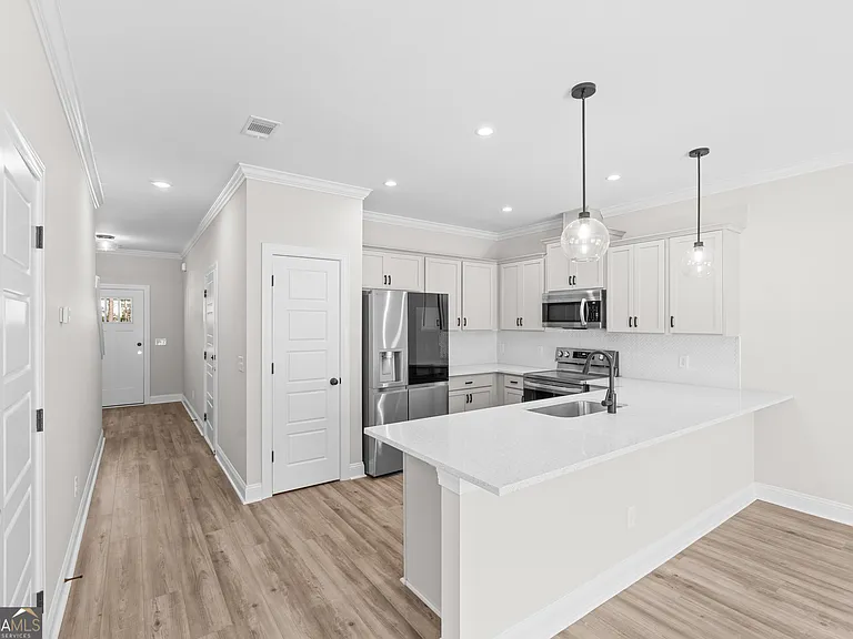 37 Azalea Ln — Photo 11