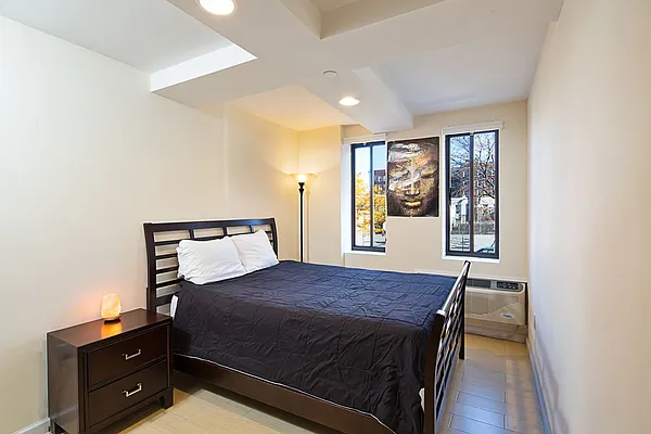 Rented by 18 REALTY | media 14