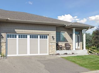 18147 Hamel Rd, Plymouth, MN 55446