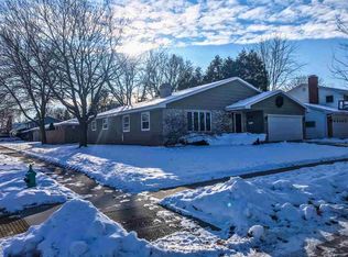 2417 E Forest St, Appleton, WI 54915