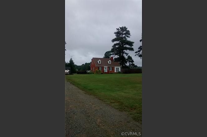 2nd image of 10040 Kings Dominion Blvd