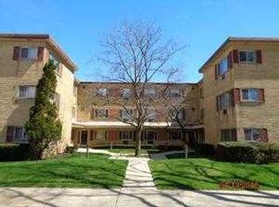 9207 Skokie Blvd APT 105, Skokie, IL 60077