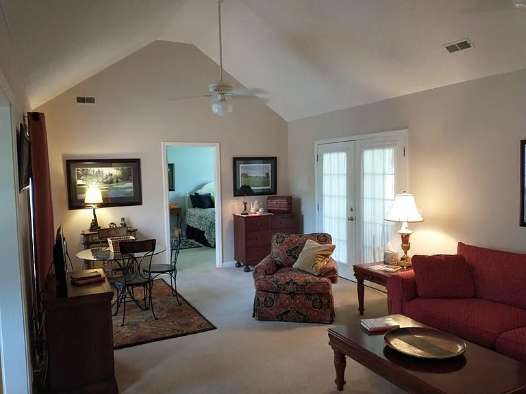 1141 Warrens Way — Photo 3