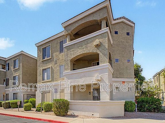 2nd image of 5303 N 7th St Unit 324