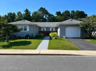 406 Jamaica Boulevard, Toms River, NJ 08757