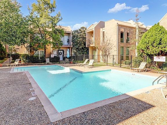 2nd image of 1115 Augusta Dr APT 20