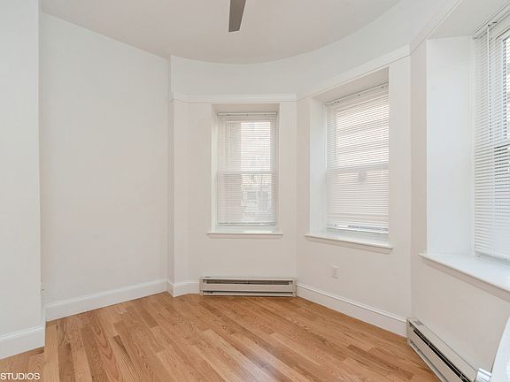 5th image of 53 Burbank St #3
