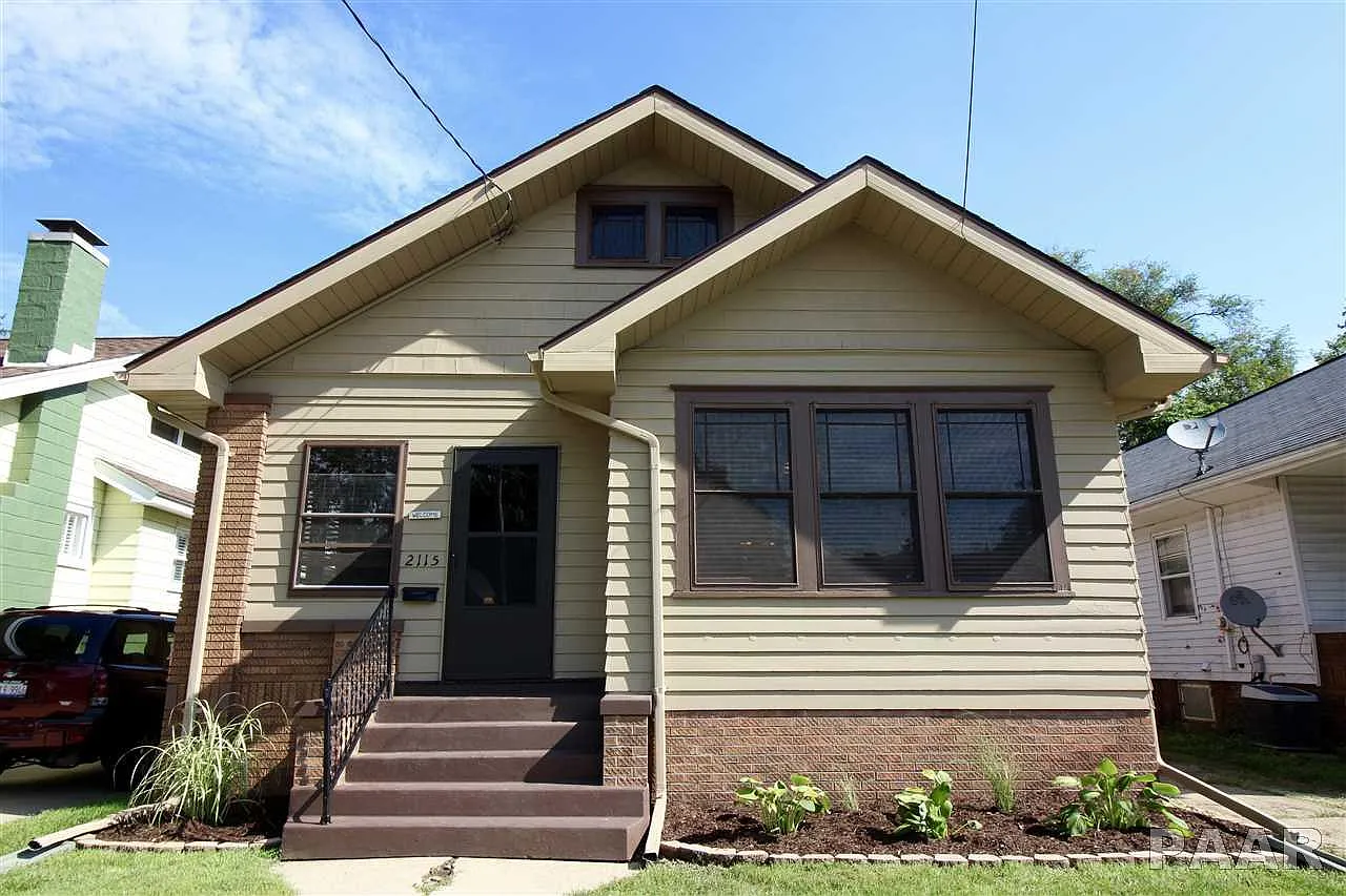 2115 W Barker Ave photo 1
