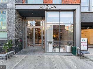 1211 Van St SE #701, Washington, DC 20003