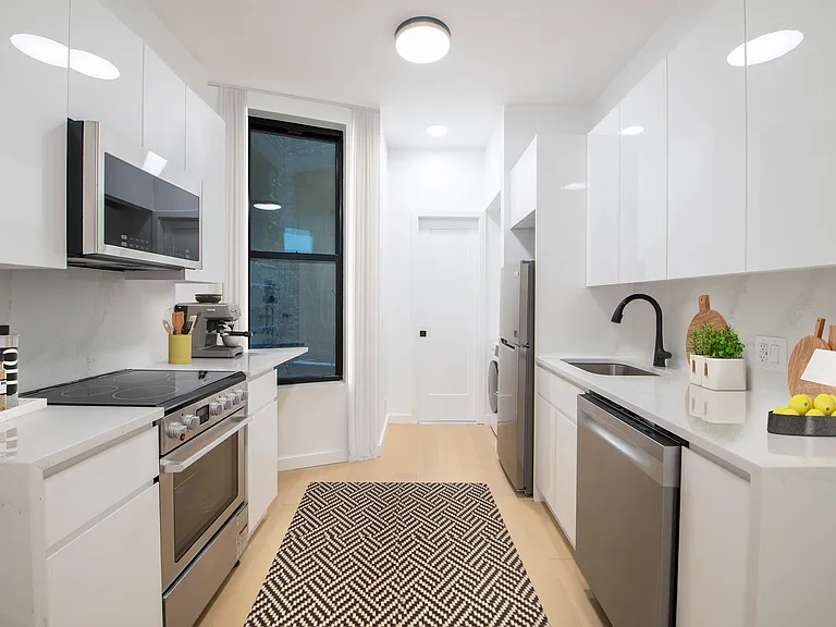 431 Wythe Ave #3A — Photo 1