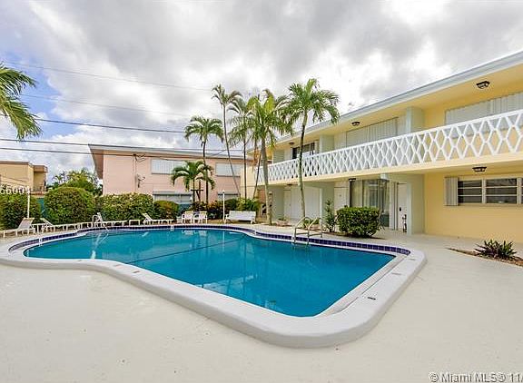 2nd image of 4630 Poinciana St APT 2B