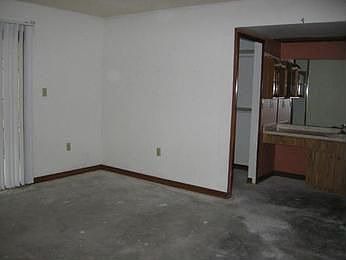 2nd image of 2405 Robert D Rd