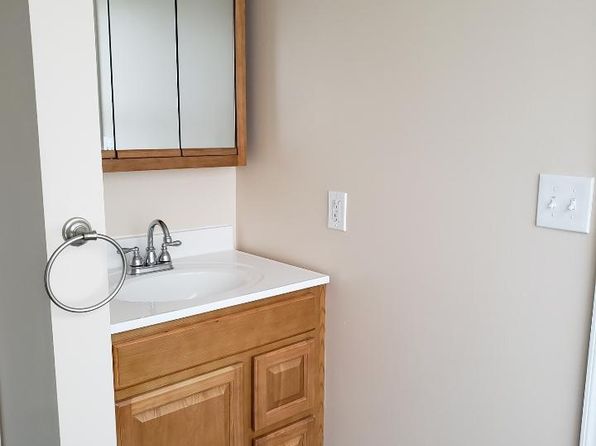 326 Broad St #1