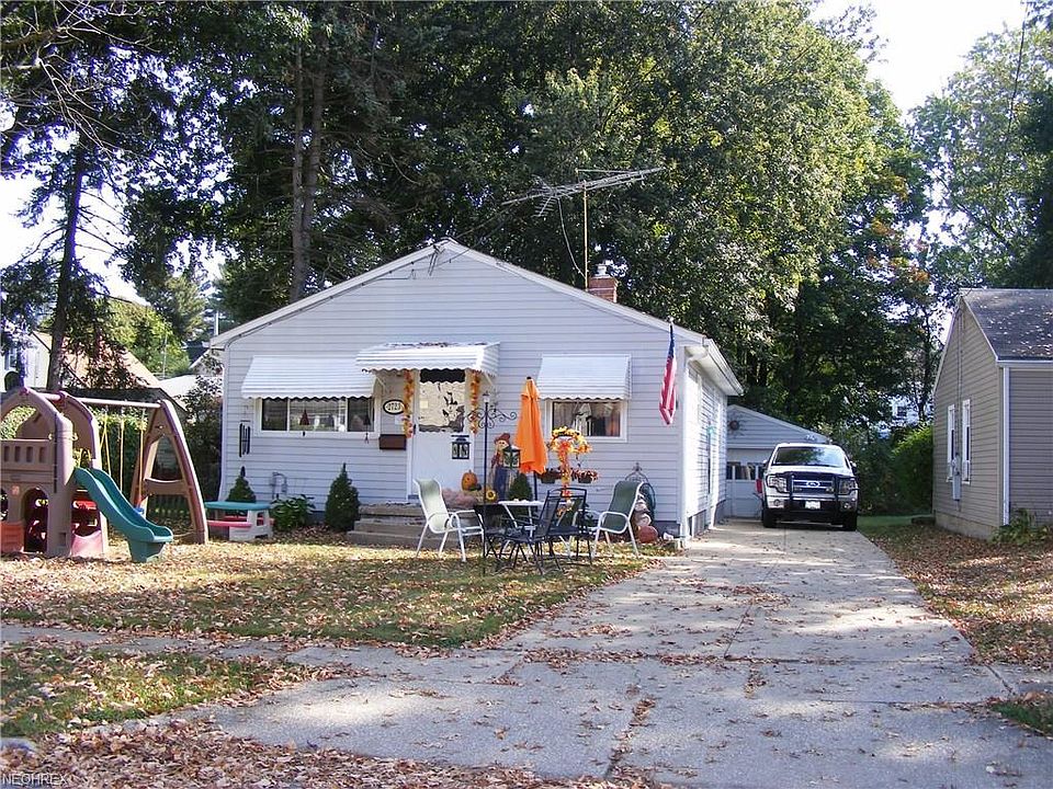 1st image of 2723 Ironwood St