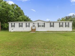 1085 Daugereau Rd, Breaux Bridge, LA 70517