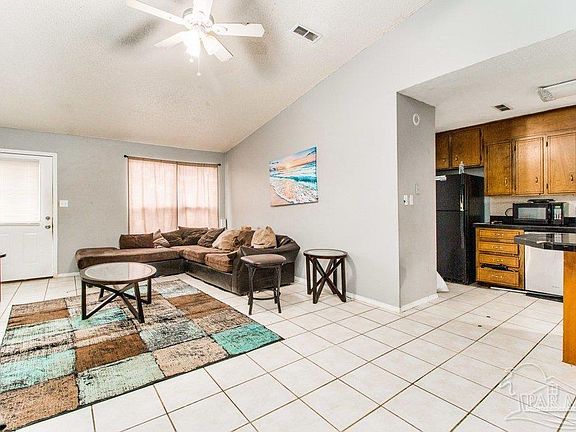 4th image of 2399 Shoal Creek Dr