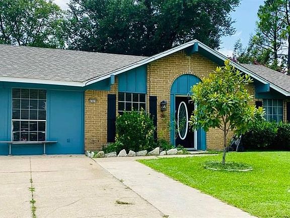 2nd image of 4909 Wildbriar Dr