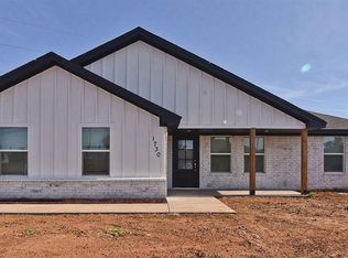 1730 W Rathgeber Rd, Wichita Falls, TX 76310