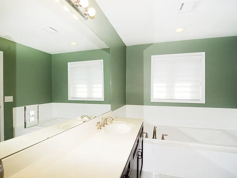 2102 Freeman Way #2102 — Photo 17