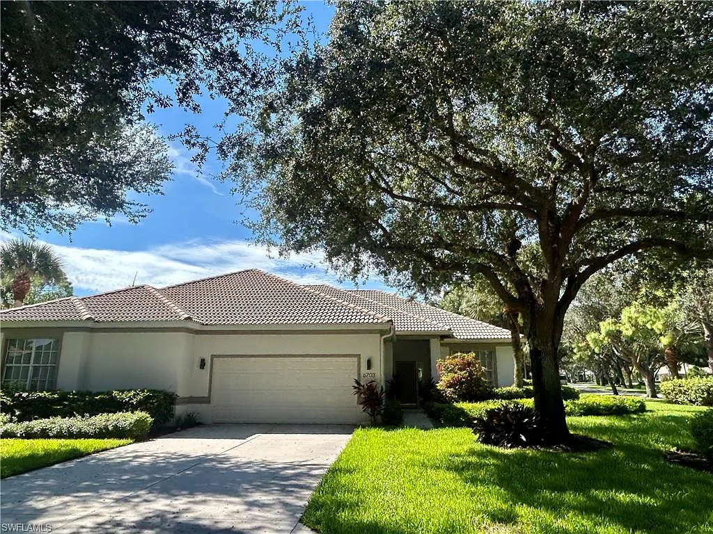 3 bed, 2.0 bath, 1584 sqft, $9,000 — Photo 1