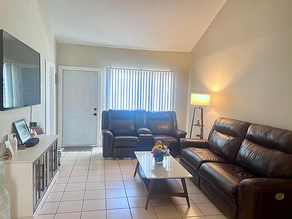 4th image of 11150 NW 38th Street #0