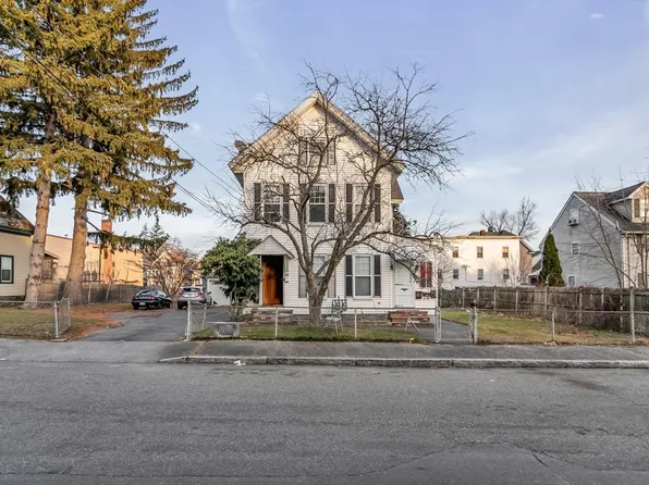 11 Chelmsford St, Methuen, MA 01844