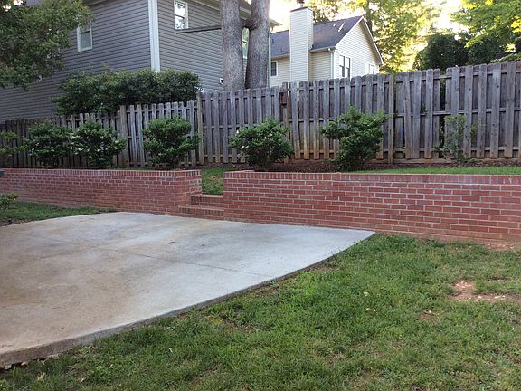 4th image of 203 Augusta Dr