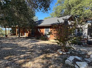 620 Lake Forest, Pipe Creek, TX 78063