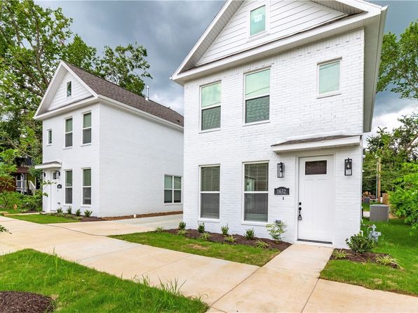 1632 W Neptune St, Fayetteville, AR 72701