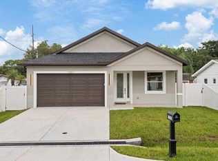 7905 N Greenwood Ave view 10