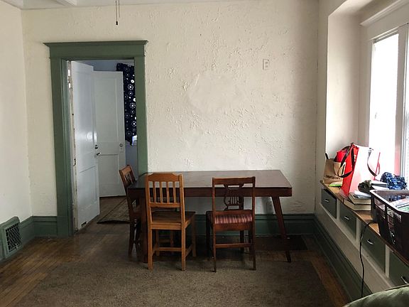 5th image of 723 W Lovell St