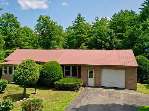 300 Vandenburgh Point Road, Gloversville, NY 12078