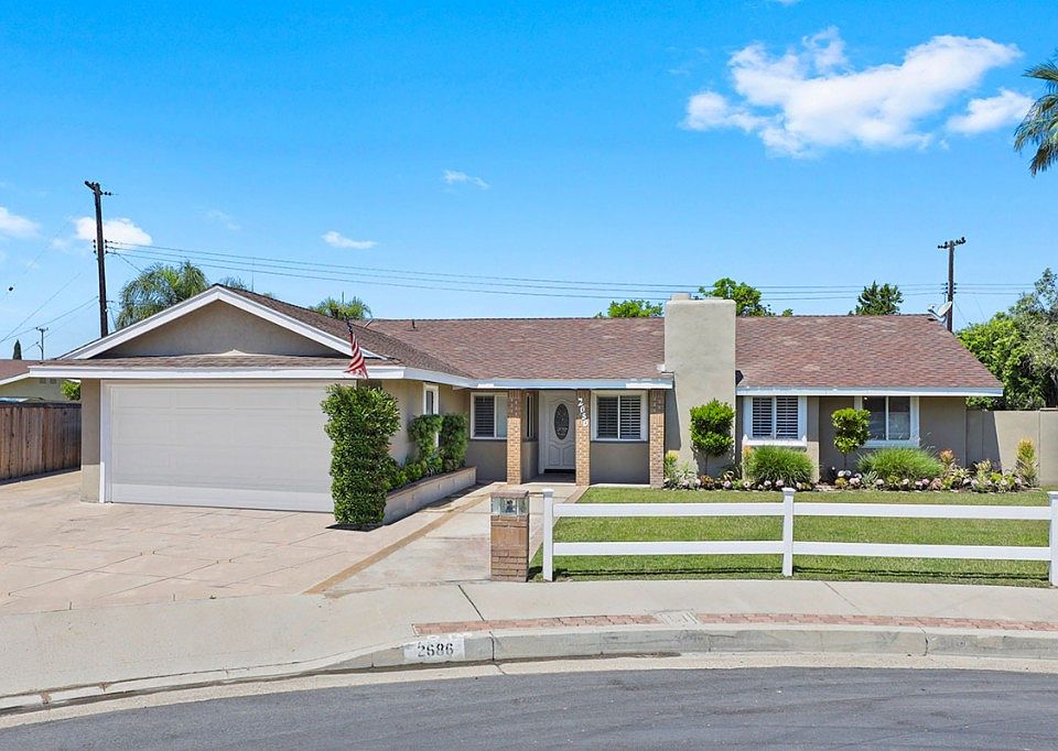 1st image of 2686 N Sylvan Cir