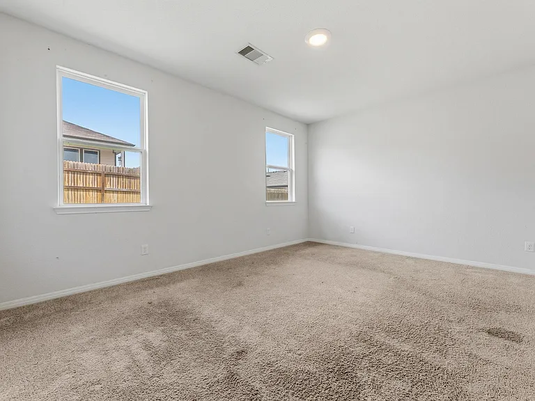 202 Eagle Mountain Trl — Photo 4