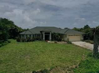 713 Palmetto Ave, Lehigh Acres, FL 33972